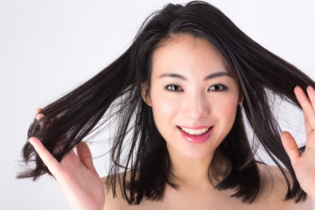 女性